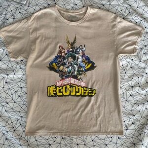 CrunchyRoll My Hero Academia tee size Large
